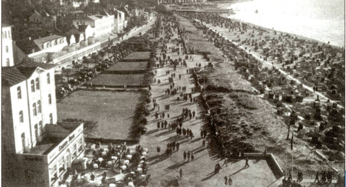 Warnem?nde Seepromenade